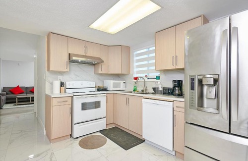 Guildford House | Stylish and spacious Accommodation