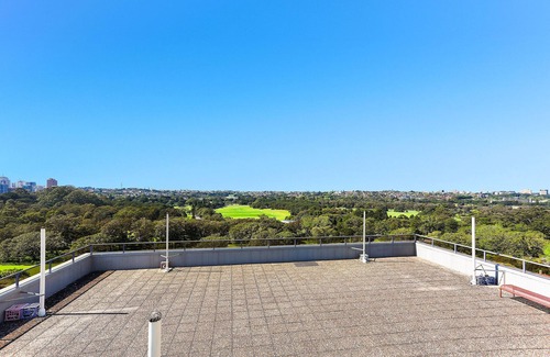 Moore Park Apartment | Stylish Apartment Close to Fox Studios & Paddington