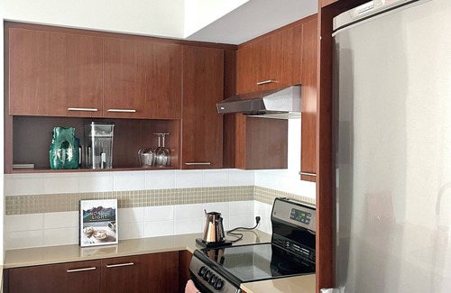Forest Hill South Apartment | Stylish Apartment in Forest Hill South