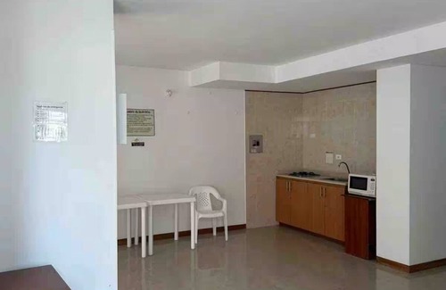 Pereira Apartment | Stylish apartment in Pereira, prime location, perfect for business or leisure.