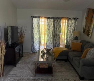 Solivita Apartment | Stylish Apt Near Lego& DisneyLand