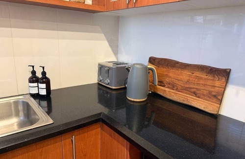 East Melbourne Apartment | Stylish Art Deco on the Park