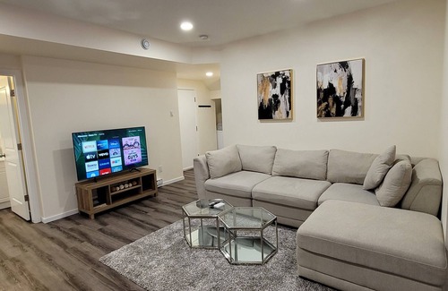 Saskatoon House | Stylish basement suite