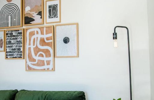 Bilinga Apartment | STYLISH BEACHSIDE PARADISE I SUNLIT COMFORT on THE GOLD COAST