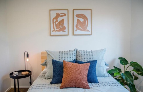 Bilinga Apartment | STYLISH BEACHSIDE PARADISE I SUNLIT COMFORT on THE GOLD COAST