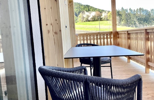 Gudon Ski Chalet | stylish chalet surrounded by meadows with a fantastic view