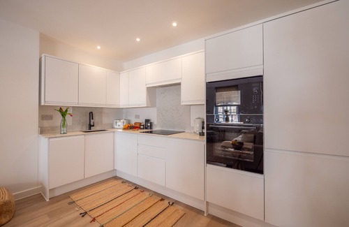 Dartmouth Apartment | Stylish Coastal Living in the Heart of Dartmouth