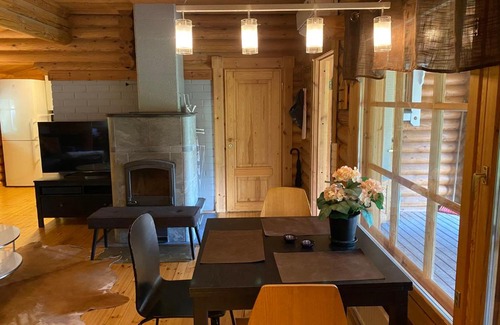 Lemland House | Stylish & cosy cottage by lake in Lemland, Åland