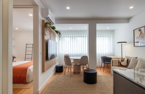 Bonfim Apartment | Stylish & Cozy 1BR with AC by LovelyStay