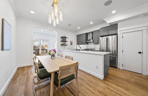 Trinidad House | Stylish DC rowhome steps from H Street and Union Market