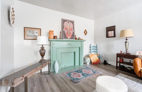 Central Oklahoma City House | Stylish Designed 2 Bed Room House
