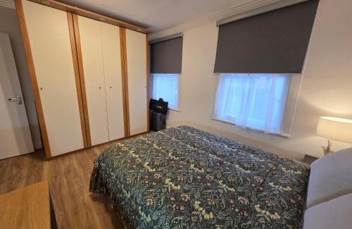 Forest Gate Apartment | Stylish East London Stay 2Bed Home in Forest Gate