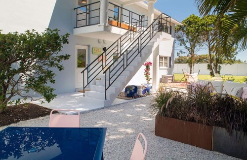 South Pasadena Apartment | Stylish & Eclectic Modern 2/1 Apt – WeAreAuthentic