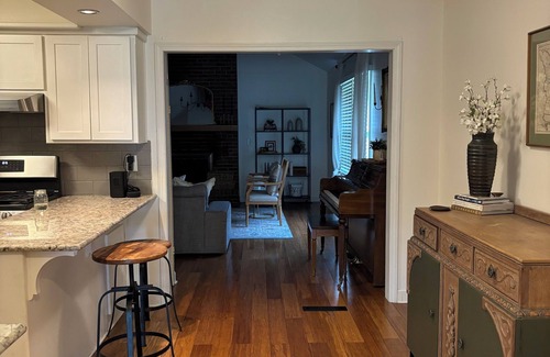 Blue Springs House | Stylish family home w/game room and arcade not far from arrowhead stadium