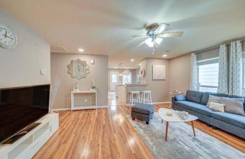 West San Antonio House | Stylish Family Home 3 Mi to SeaWorld San Antonio!