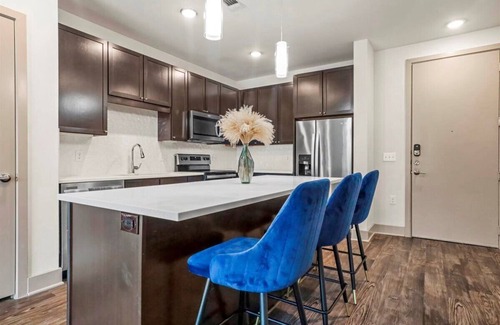 Frisco Square Apartment | Stylish Frisco 2BR 2BA - WiFi, Gym, Pool - Vacation and Corporate Ready