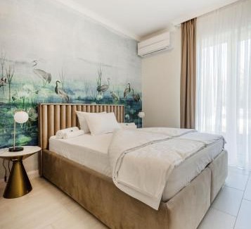 Ferencvaros Apartment | Stylish Ground-Floor Comfort w Terrace & Parking