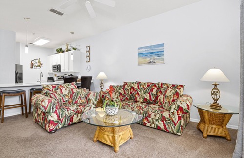 Bahama Bay Apartment | Stylish Ground-Floor Condo in Bahama Bay– 2BR/2BA, Pools, Patio, Remodelled 2024