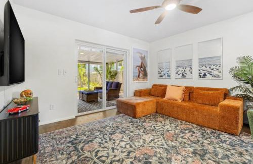 Gulfport House | Stylish Gulfport House with Pool! Steps to Downtown Restaurants, Shops & Gulfport Beaches!