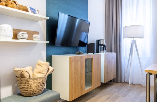Wismar Apartment | Stylish harbor apartment for a city trip to beautiful Wismar