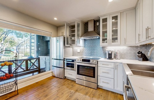 Lakeway Condo | Stylish Hideaway w/Chic Kitchen & Private Patio - Located at World of Tennis
