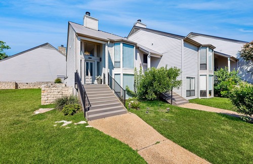 Lakeway Condo | Stylish Hideaway w/Chic Kitchen & Private Patio - Located at World of Tennis
