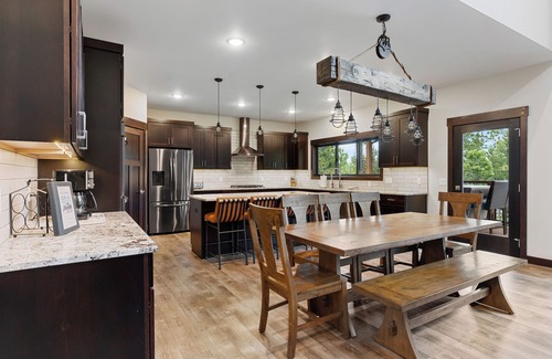Lead House | Stylish home with hot tub, pool access, wifi and garage
