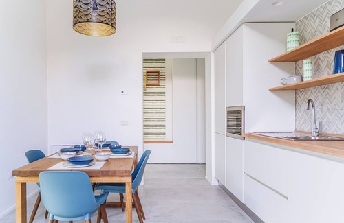 Historical Downtown Salerno Apartment | Stylish Home with Swimming Pool in Salerno – Walk to Beach & City Center