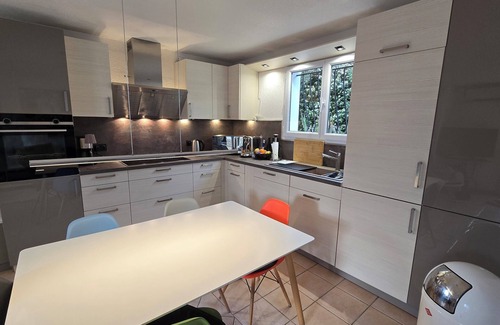 Portiragnes House | Stylish house with medit. Garden, AC, barbecue, private + heated. Pool and W-Box