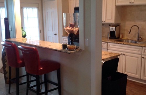 Walden on Lake Conroe House | Stylish Lake Conroe Waterfront Townhouse