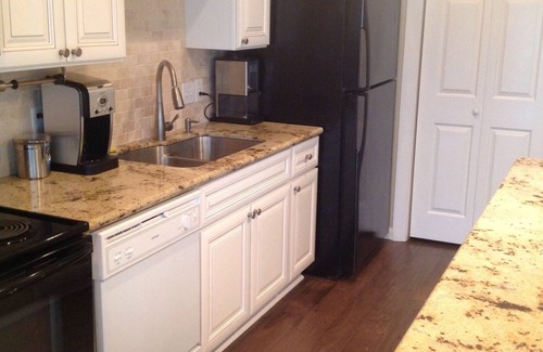 Walden on Lake Conroe House | Stylish Lake Conroe Waterfront Townhouse