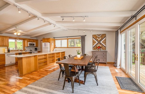 Almelund House | Stylish Long Lake Lodge: 1 hr from Twin Cities w game room, fire pit, lakefront