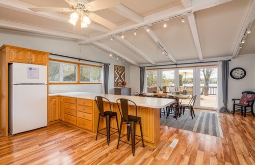 Almelund House | Stylish Long Lake Lodge: 1 hr from Twin Cities w game room, fire pit, lakefront