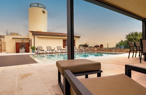 Muro House | Stylish mill finca with pool & outdoor kitchen. Ideal for families & friends!
