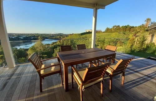 Kerikeri House | Stylish modern home with spectacular views, close to town and Bay of Islands.