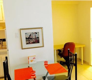 Downtown Montreal Apartment | Stylish Montreal Apartment: Comfortable Stay in the Golden Square Mile