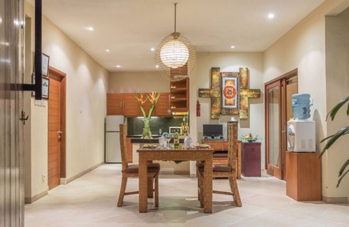 Sunset Road Villa | Stylish Perfectly Located 1BR Villa, Central Seminyak! 4Min Drive To The Square!