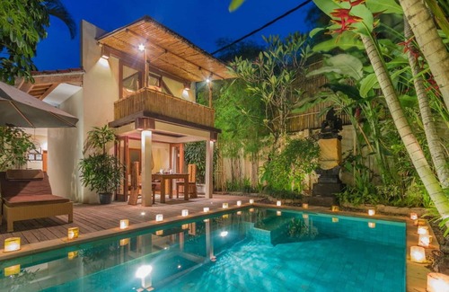 Sunset Road Villa | Stylish Perfectly Located 1BR Villa, Central Seminyak! 4Min Drive To The Square!