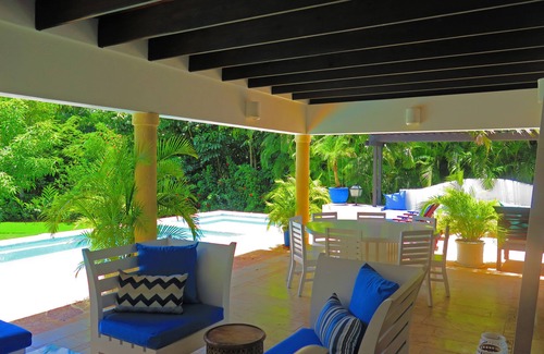 Vivero Villa | Stylish private hideaway