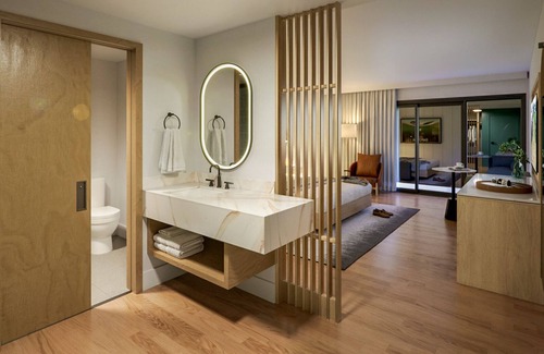 Rancho Santa Fe Hotel | Stylish Retreat w/Golf Views, Spa, Pool & Dining Near Coastal Hotspots