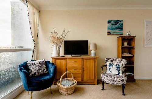 Birchington House | Stylish seaside house 2 min walk from beach Pass the Keys