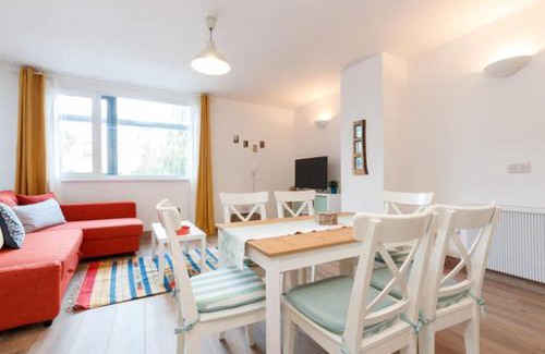 Temple Bar Apartment | Stylish Soundproof Temple Bar Square