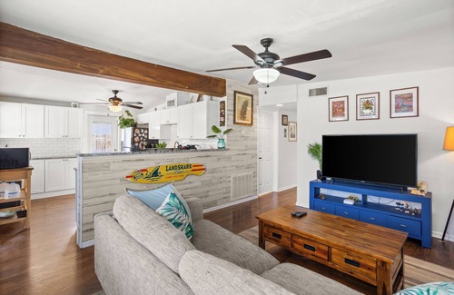 St. Petersburg - Clearwater House | Stylish St. Pete 3 Bed, 2 Bath- Fire Pit, Outdoor Patio/TV & Near Beach + Dtwn
