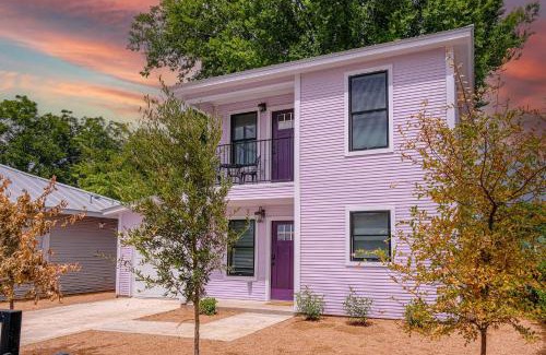 Eastside Promise Neighborhood House | Stylish Stay with Unforgettable Downtown Views