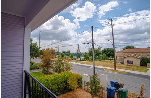 Eastside Promise Neighborhood House | Stylish Stay with Unforgettable Downtown Views