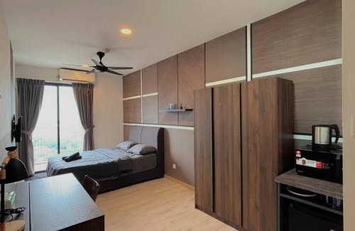 Petaling Jaya Apartment | Stylish Studio 2PX, Emporis Near MRT KD, Segi & Thomson Hospital