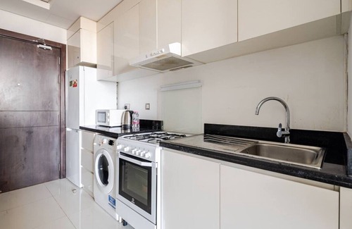 Jumeirah Village Apartment | Stylish Studio Escape in JVC's Vibrant Neighborhood