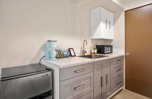 West Colfax Apartment | Stylish Studio in Denver Close to Sloans Lake