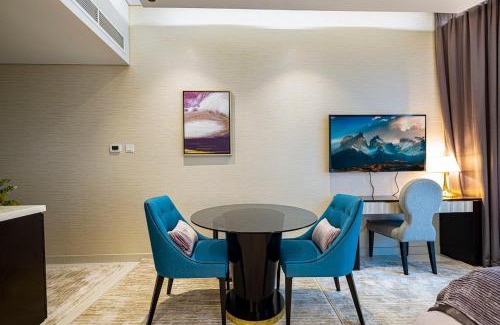 Al Quoz Apartment | Stylish Studio in Heart Downtown Next Dubai Mall
