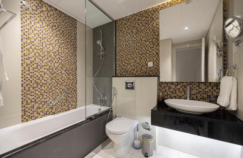 Al Quoz Apartment | Stylish Studio in Heart Downtown Next Dubai Mall